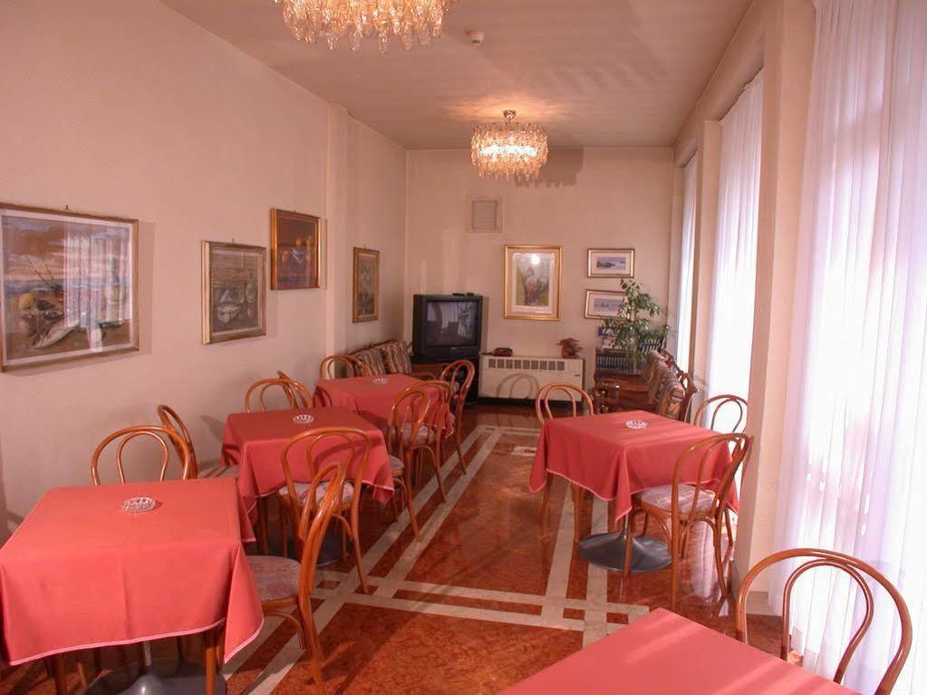 Hotel Belvedere Lido di Venezia Kültér fotó